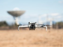 Pořídili jste si dron? Tohle musíte udělat dřív, než vzlétnete
