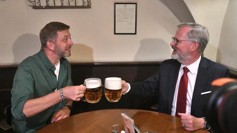 S ANO spolupracovat nebudeme, zopakovali Fiala s Rakušanem. Hřib na pivo nedorazil