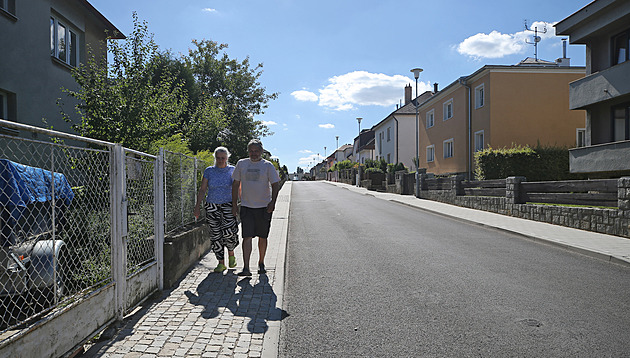 Lidé v Jihlavě protestují proti modrému Slunci. Nechtějí placené parkování