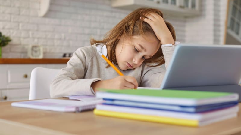 Nedůslednost, která dětem kazí život: Jak zajistit, aby měly dostatečný příjem tekutin?