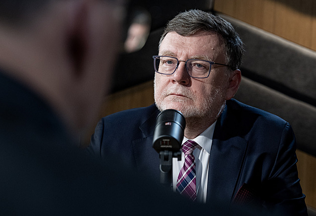 Srpnový schodek činí 165,4 miliardy. Je šestý nejhorší od vzniku Česka