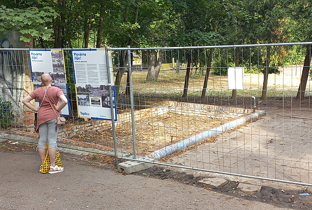 V Teplicích se přou kvůli bourání bývalé plovárny, primátor demolici hájí