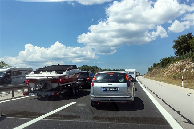 Chorvatsko zavádí nový systém placení mýtného. Slibuje si od něj menší kolony