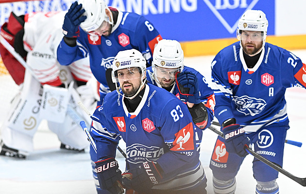 ONLINE: Alpské přesuny. Kometa čelí v Lize mistrů Bernu, Hradec narazí na Bolzano