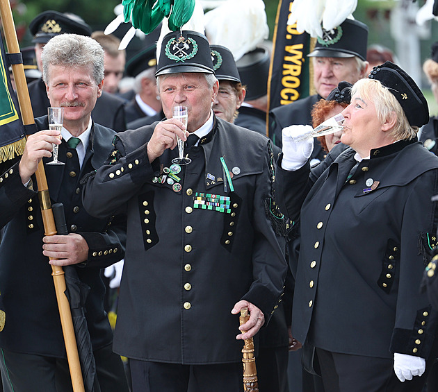 Poslední den horníků na Karvinsku v éře těžby. Vzpomínalo se na mrtvé kamarády