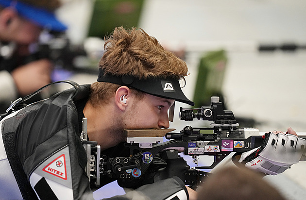Puškař Přívratský ovládl třípolohovou střelbu na Světovém poháru v Číně