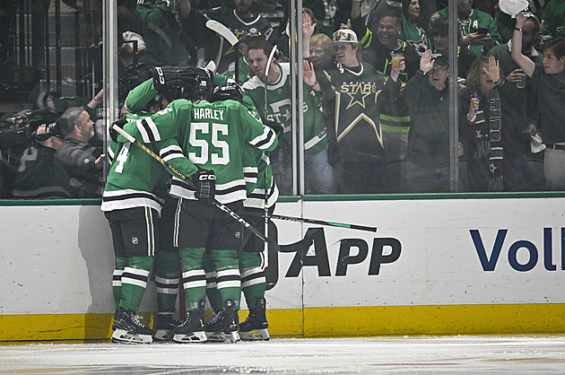 Přípravné zápasy NHL otevřela výhra Dallasu, radoval se i Faksa