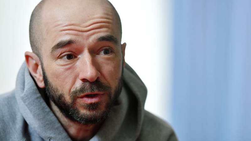 Český běžec s Bechtěrevovou nemocí vyhrál slavný závod. Trasu dlouhou 246 km zvládl za 21 hodin