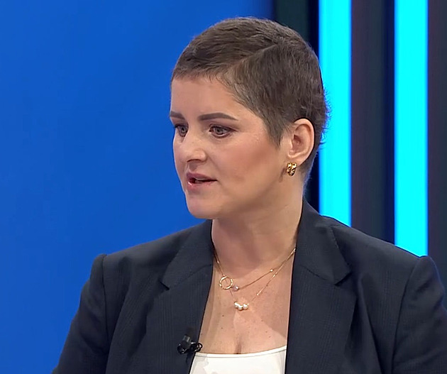Maláčová se v debatě objevila bez paruky, poprvé od oznámení boje s rakovinou