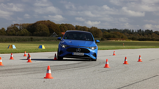 Auto roku 2026 bude elektrické a čínské? Volby jsou v plném proudu