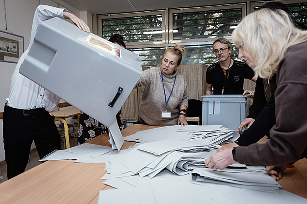 V Kongu zvítězila Balbínova poetická strana. Jak volili Češi v zahraničí