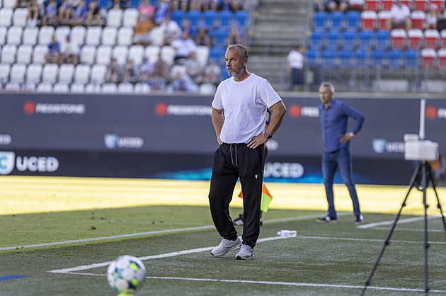 Ustřižený copánek, kšiltovka na hlavě. Teplice slavily, Kozák po gólu krotil slzy