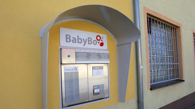 V babyboxu v České Lípě našli odložené děťátko. Pojmenovali ho na počest otce velkorysé dárkyně
