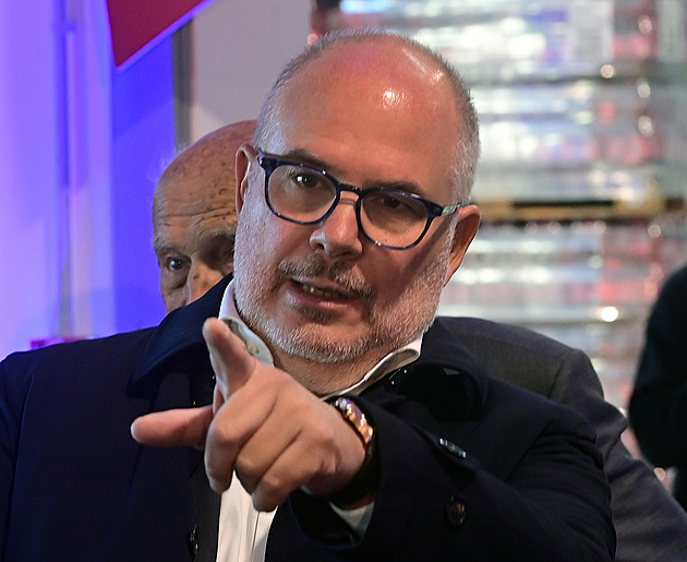 Mattoni zvažuje koupi krachujícího výrobce minerálek, chce podpořit region