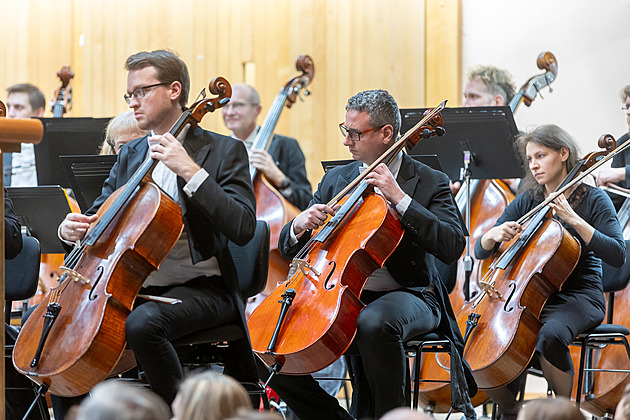 Moravská filharmonie Olomouc ke státnímu svátku zahraje Smetanu i Dvořáka
