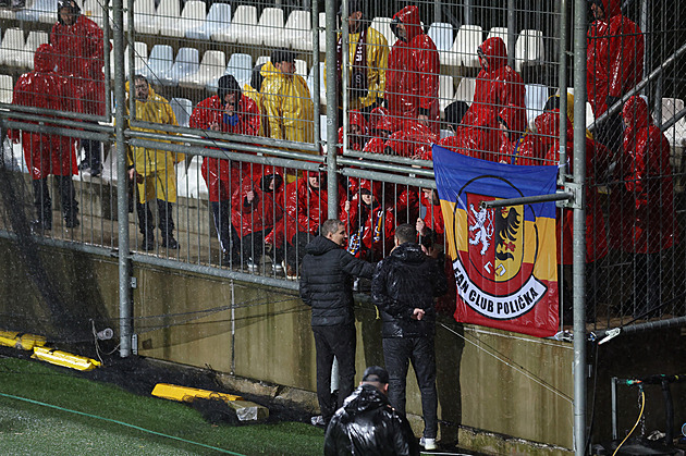 Priske: Dokud to šlo, chtěli jsme hrát. Ale cítíme, že se utkání mělo přerušit dřív