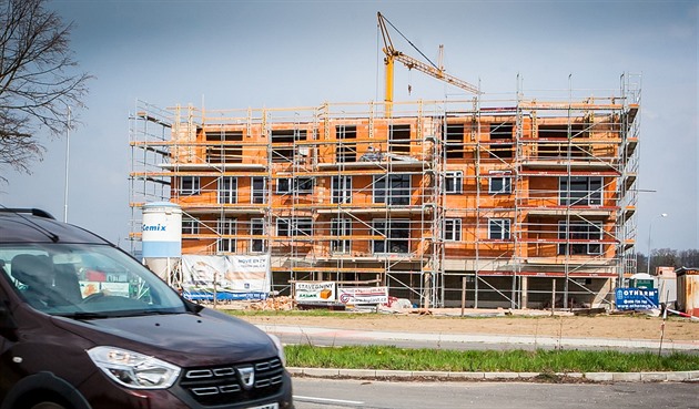 Starší byty kupují spíše developeři, lidé je moc nechtějí. Opravy jsou drahé