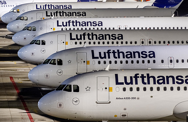 Nálepka problémového dítěte Lufthanse zůstává. Dopravci se nedaří odrazit ode dna
