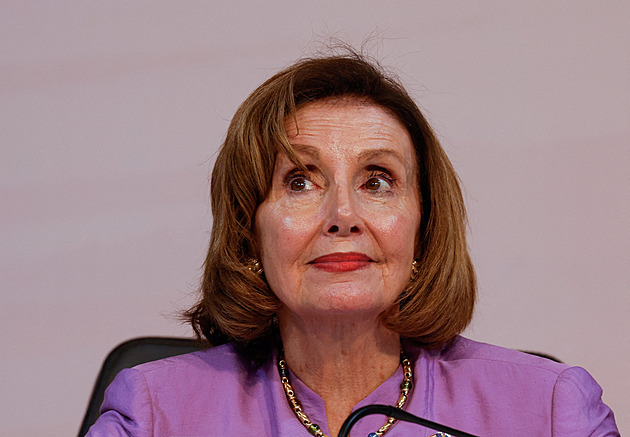 Tvář demokratů po 40 letech končí. Mocná Pelosiová příští rok odejde z politiky