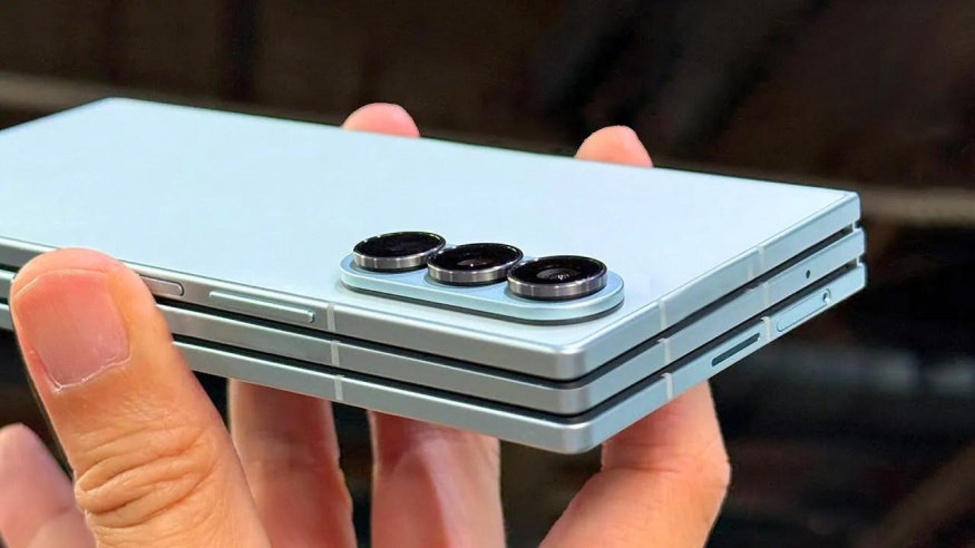 Trojitá skládačka od Samsungu se blíží. Kdy se dočkáme odhalení a kolik bude stát?