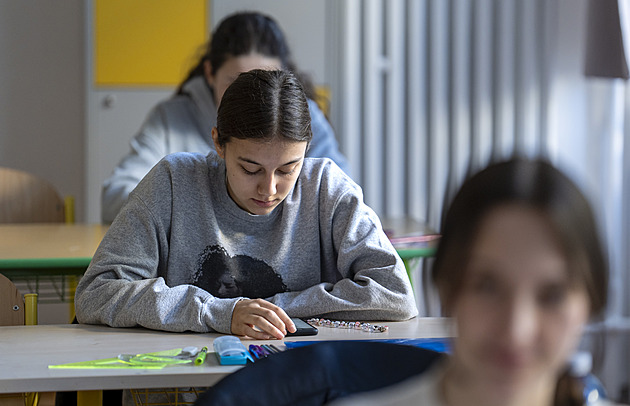 Čtyři z deseti deváťáků podávají přihlášky špatně. Také se podceňují