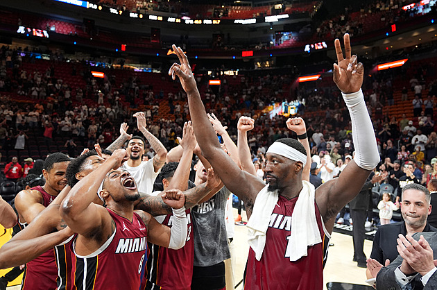 Střelecký výkon tisíciletí v NBA! Adebayo dal 83 bodů a zařadil se za Chamberlaina
