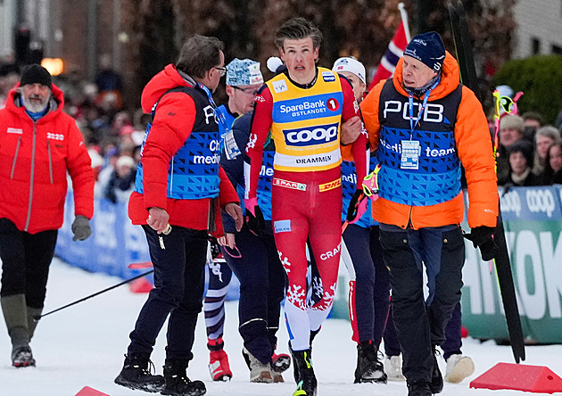 Král olympiády utrpěl otřes mozku. Klaebo  po ošklivém pádu ujišťuje: Vše v pohodě