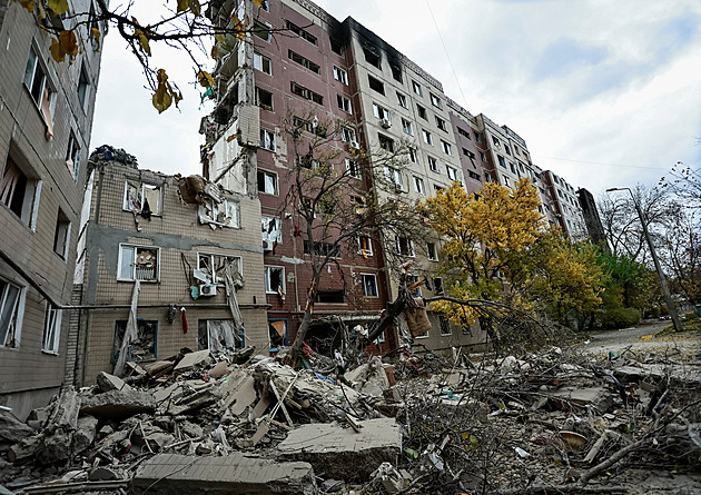 Co s okupovanými částmi Ukrajiny? Moskva tam chce nastěhovat 114 tisíc Rusů