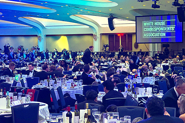 Lídři odsoudili střelbu ve Washingtonu. Ty scény mě šokovaly, vzkázal Starmer