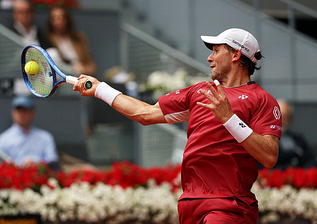 Překvapení na Masters. Ruud v Madridu titul neobhájí, podlehl mladému Blockxovi