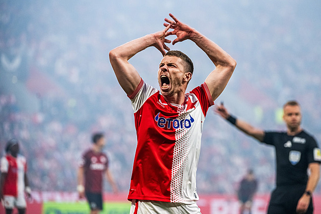 Douděra se omluvil za chování v derby: Musím se změnit v jiného člověka