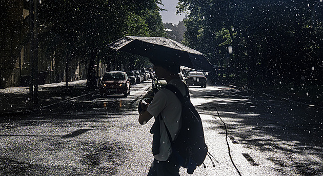 Balkánská tlaková níže přinese několikadenní déšť. Kdy ustane?