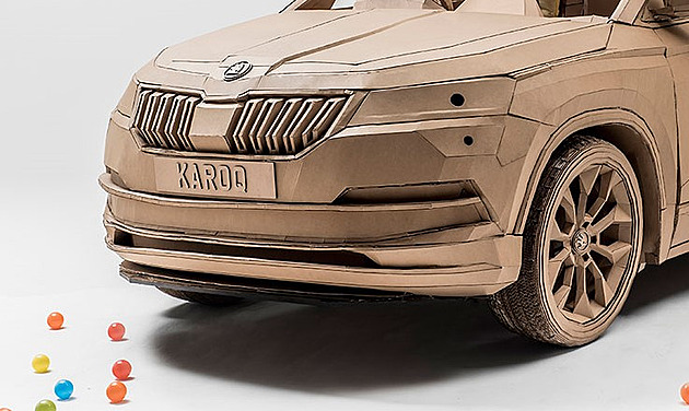 Auta z papíru? Kartonová Škoda či Lexus ukazují, jak využít krabice z e-shopu