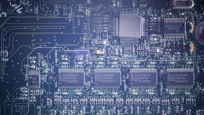 Velký zaměstnavatel bude v Česku propouštět: Rožnovská firma onsemi se zbavuje stovek lidí