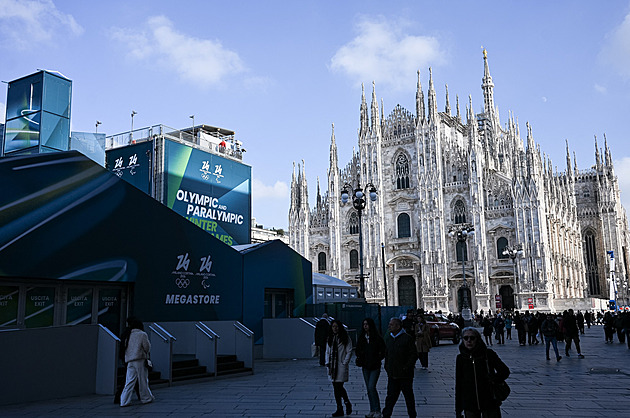 Milán i díky cizincům vzkvétá. Běžní Italové ale čím dál častěji míří do Turína