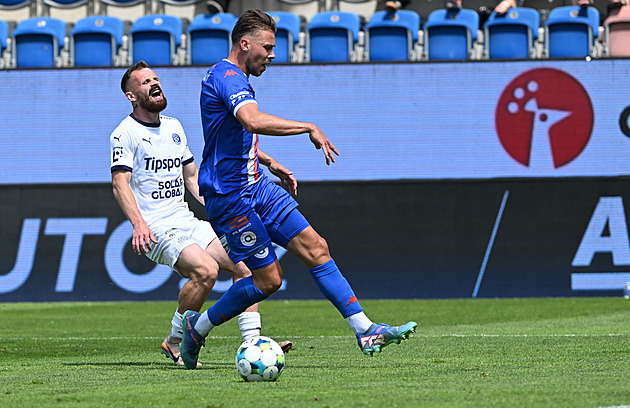 Plán Artisu po neúspěšné baráži: láká posily z Opavy, sportovní ředitel končí