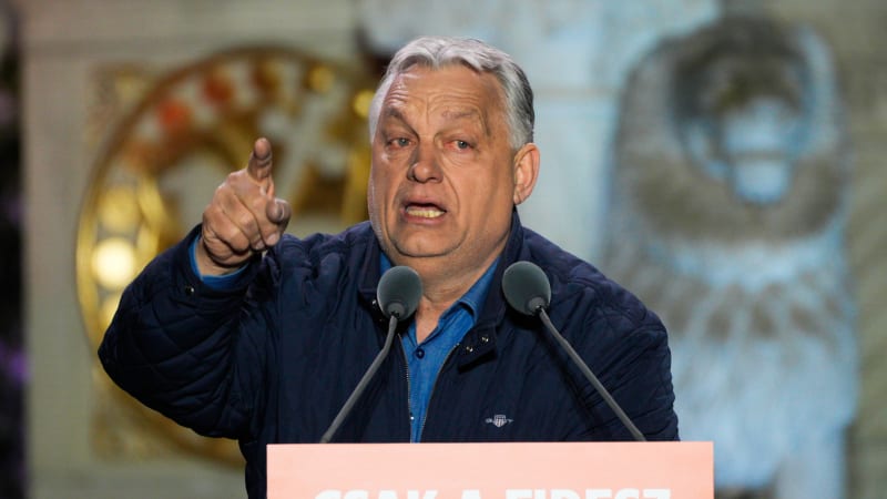 Nevzdávám se, nikdy, nikdy, nikdy, nikdy. Orbán se opět s převahou stal předsedou Fideszu