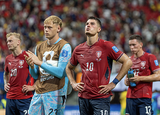 Proti zemi, která vymyslela předchůdce fotbalu. Recept na postup? Ať je vše jinak