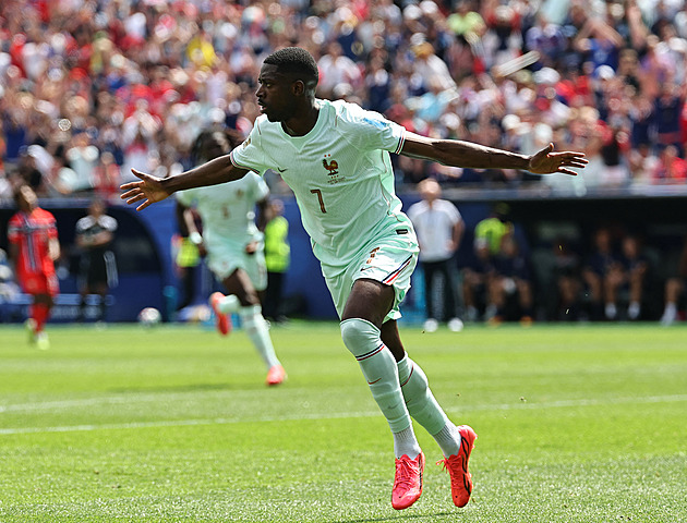 Nejrychlejší hattrick šampionátů o minutu odolal. Dembélé ten svůj unikátně završil