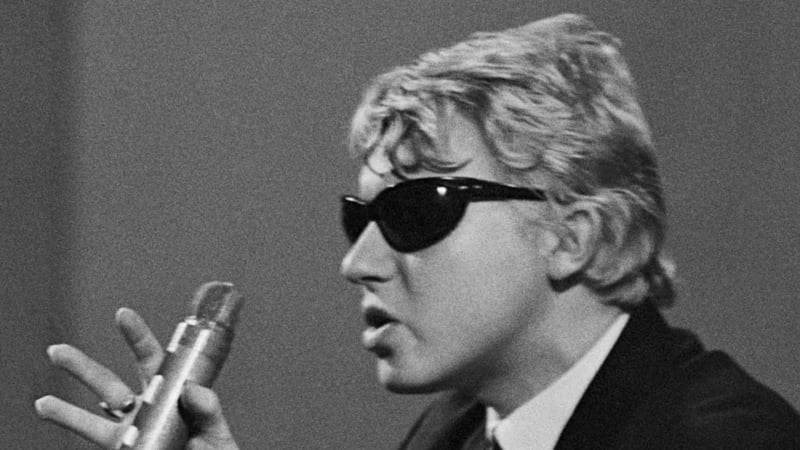 Miki Volek miloval ženy i muže, léky míchal s alkoholem. Tělo se našlo až po deseti dnech