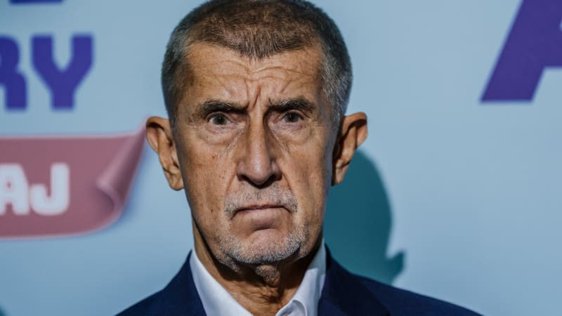 Volby by v září ovládlo ANO. Opozice by ale podle nového průzkumu měla ve Sněmovně většinu