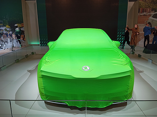 Octaperb nebo Supervia? Škoda zvažuje sloučení svých dvou modelových řad