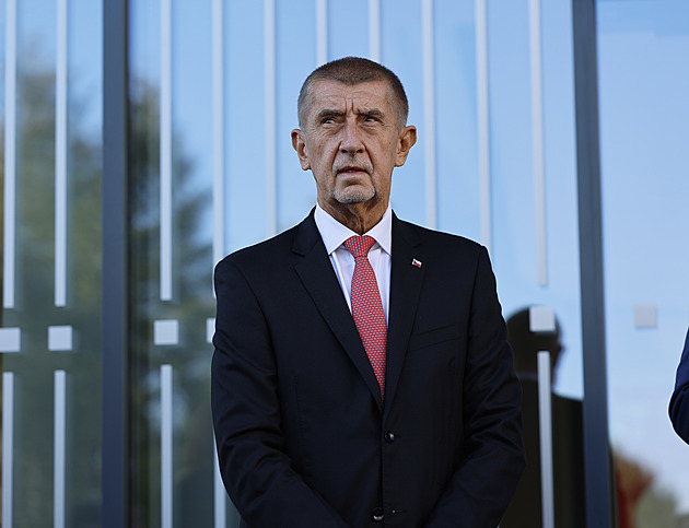 Rusko vede proti Česku hybridní válku, uvedl Babiš. Zpravodajci jsou na pozoru
