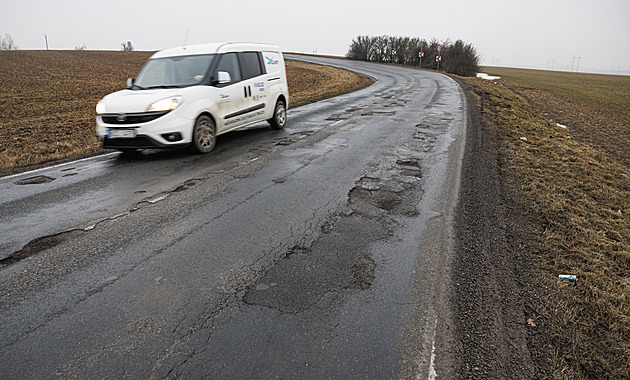 Vraťte krajům miliardy na opravy silnic, zní z jižní Moravy. ANO se k apelu nepřidalo