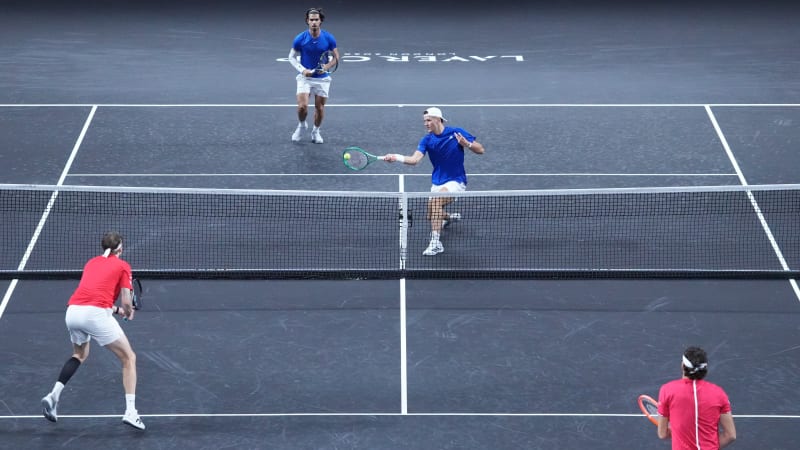Menšík s Alcarazem uspěli ve čtyřhře. Evropa po prvním dnu Laver Cupu vede nad výběrem světa