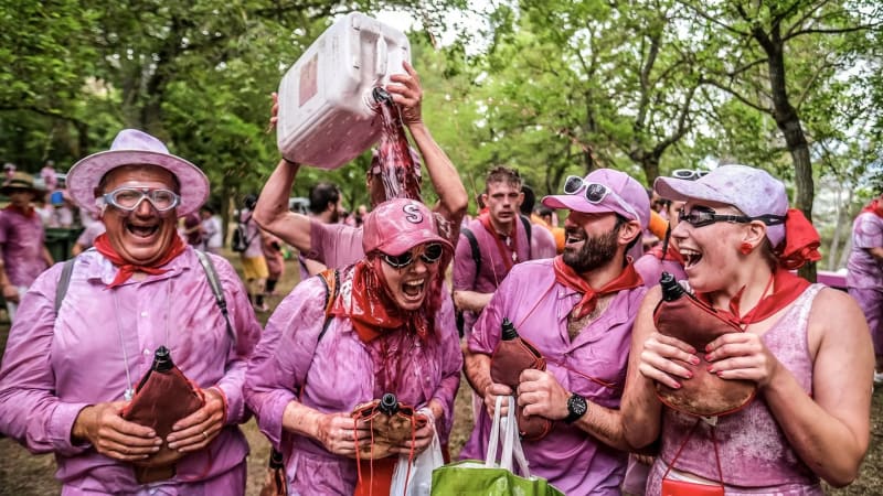 Stěhování do vinařského ráje? Španělsko láká na idylické bydlení, dostanete až milion korun