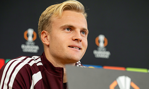 Veselý Brunes vtipkoval s novináři. Musím ale Spartě splatit důvěru, uvědomuje si