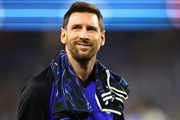 Nová jachta za stovky milionů. Podívejte se, kde bude relaxovat Messi s rodinou