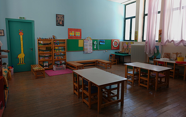 Řecko zavírá školy na malých ostrovech. Mladí odcházejí za lepší budoucností jinam
