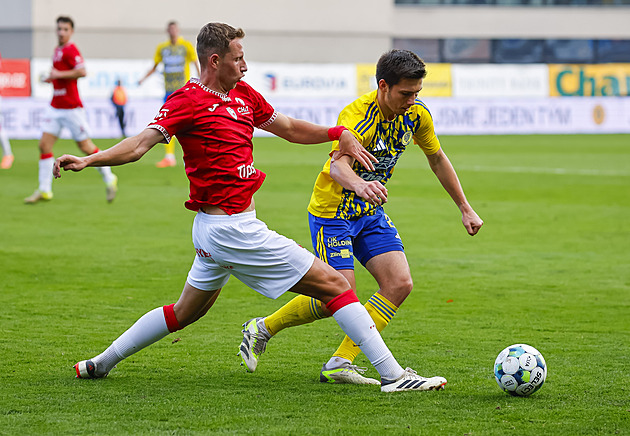 ONLINE: Pardubice - Zlín 2:0, domácí zvyšují, po půlhodině skóruje Samuel